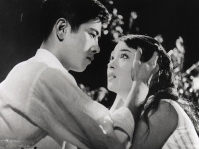 Кадр из фильма "Поцелуи", реж. Ясудзо Масумура
